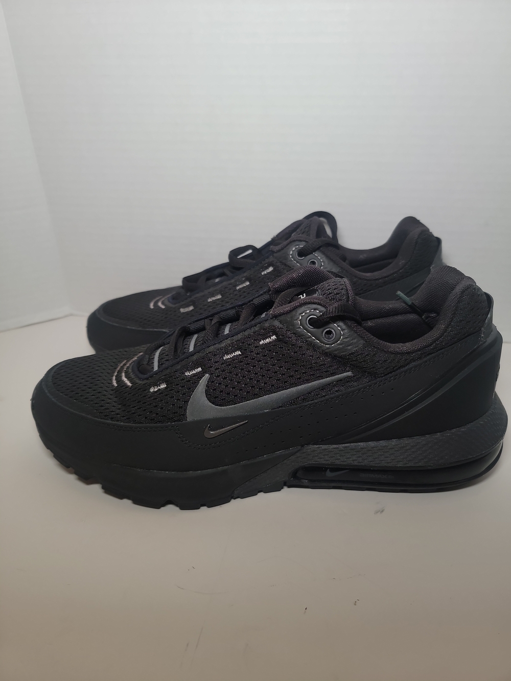 Nike Air Max Pulse Triple Black Anthracite DR0453 003 Men's Shoes Size 8.5